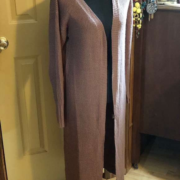 Cardigan - Picture 2 of 5